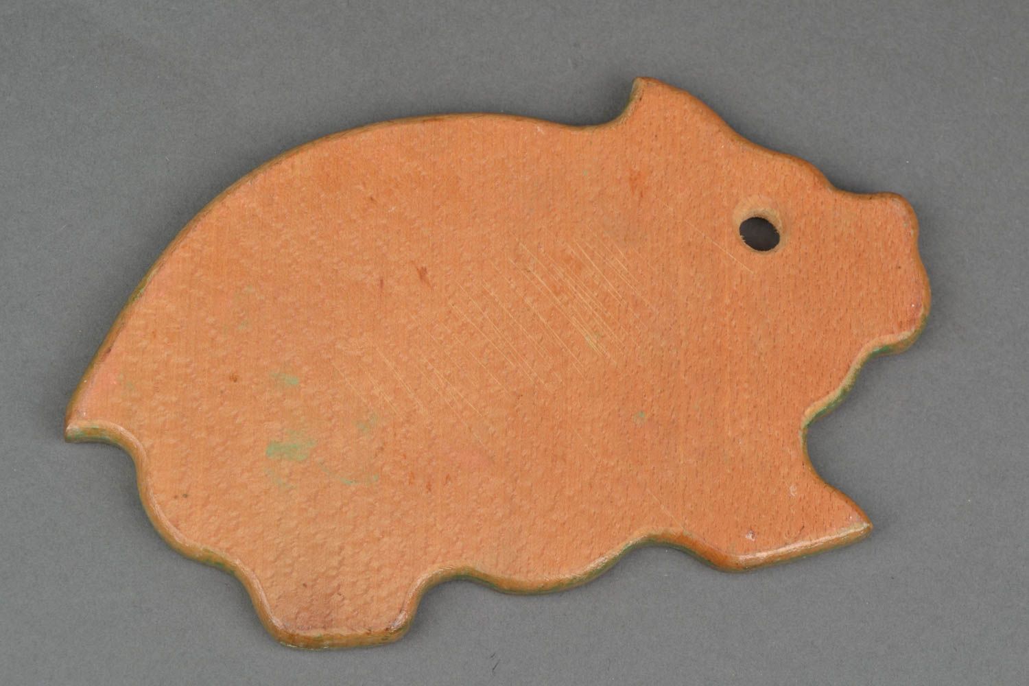 Decoupage cutting board in the shape of pig photo 4
