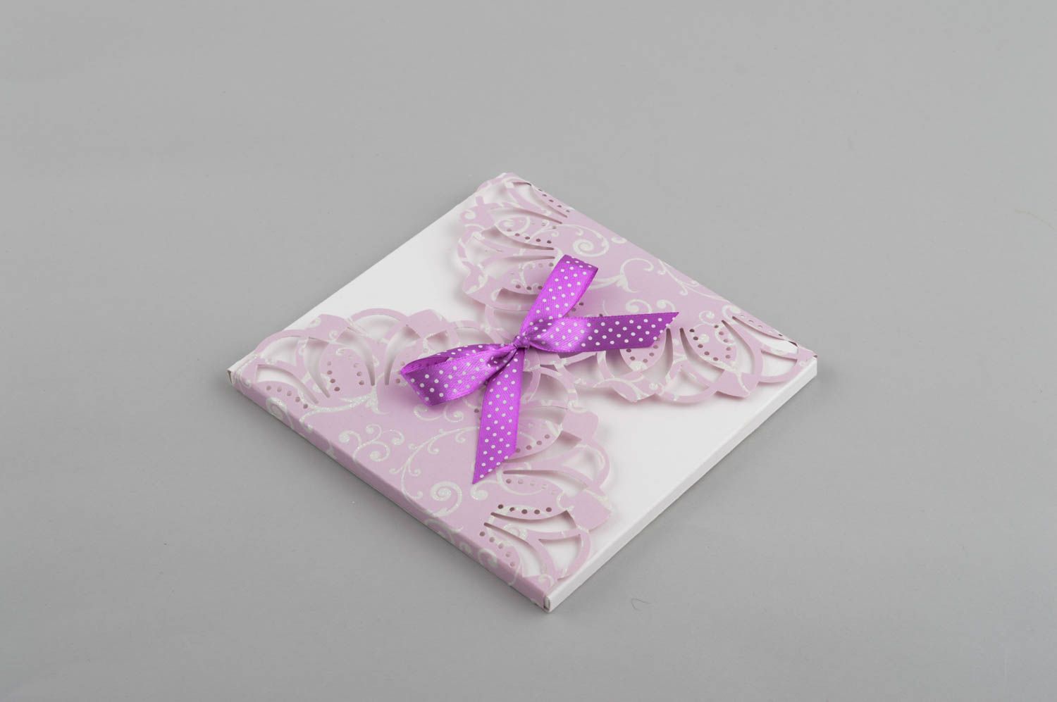 Enveloppe cadeau papier design Enveloppe fait main blanc violet Idée cadeau photo 3