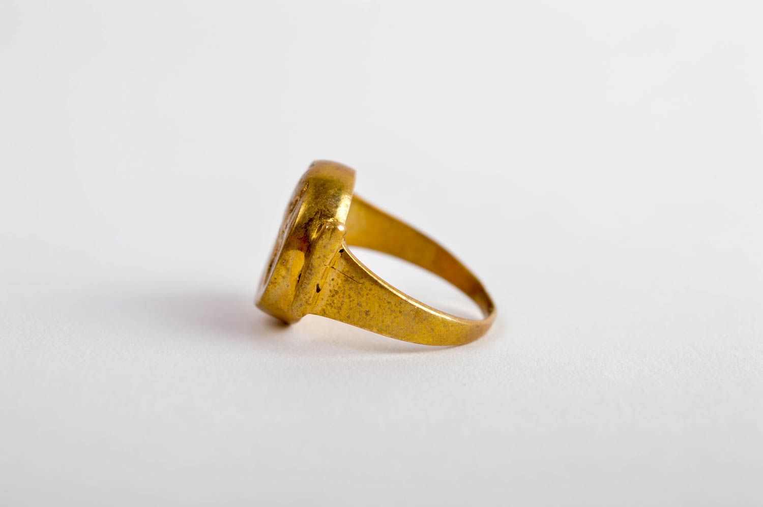 Кольцо ручной работы металлическое украшение подарок для женщин авторское кольцо фото 3
