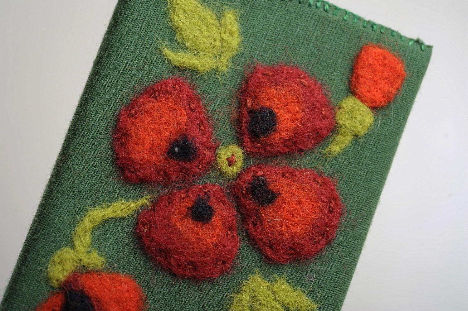 Notebook cover made of wool photo 1
