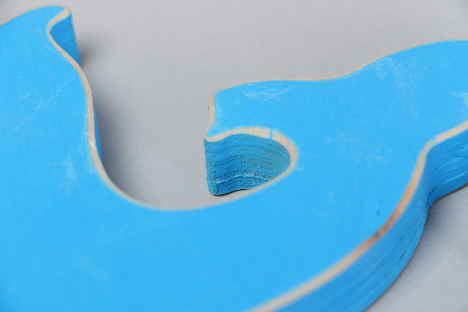 Figura de madera contrachapada de cabrito decorativa azul pequeña artesanal foto 4