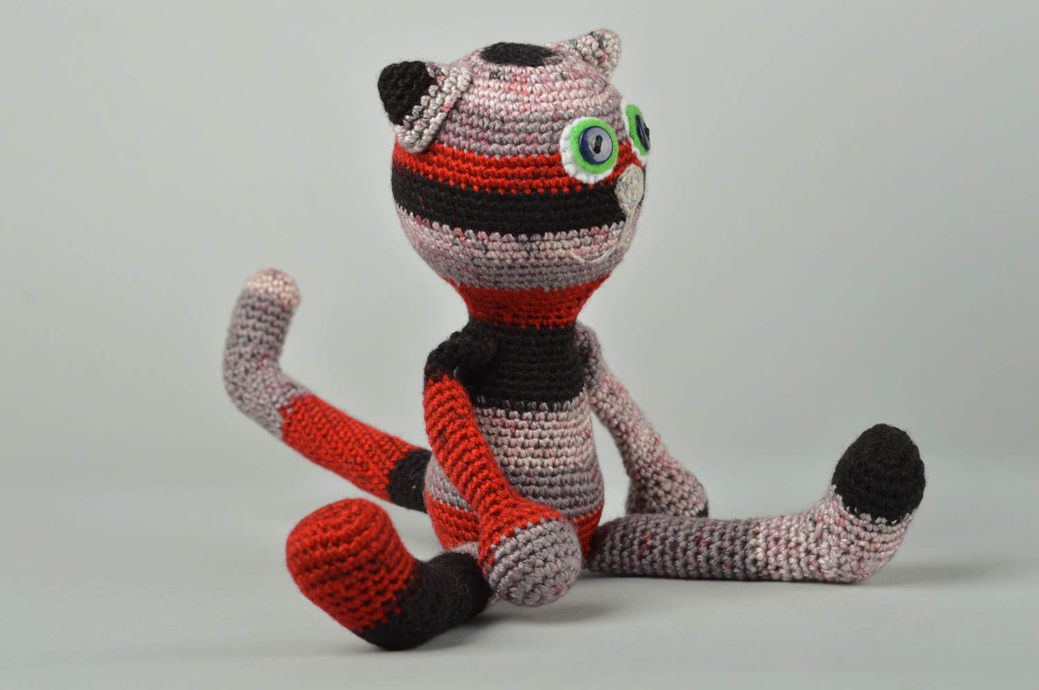 Crocheted red cat toy handmade cotton cat toy kids soft toy crochet small toy    photo 2