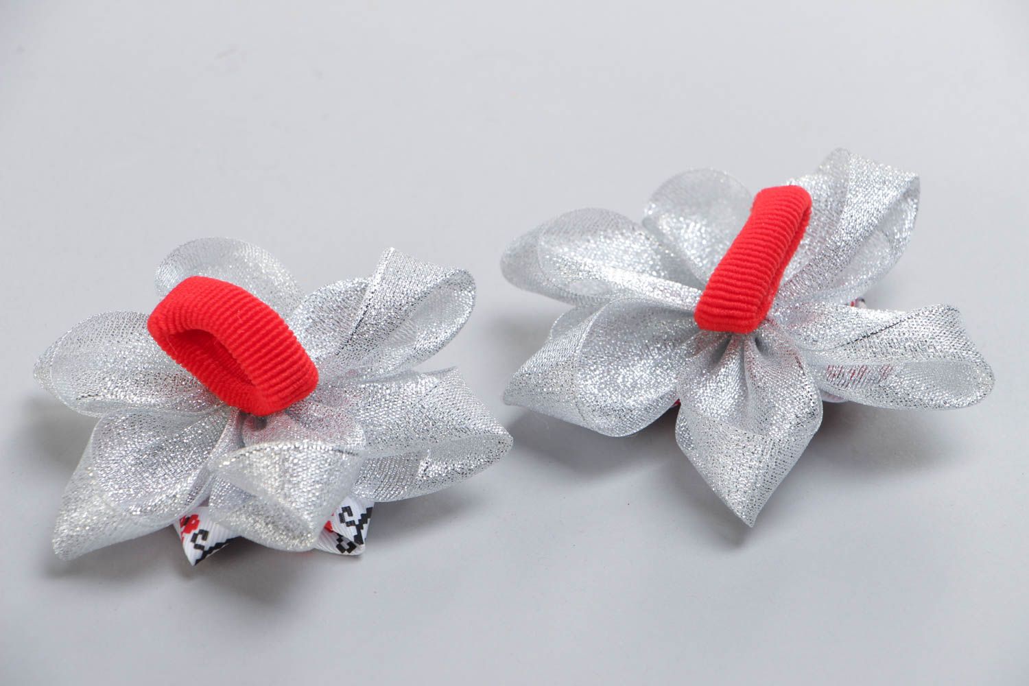 Set of handmade festive riboon flower scrunchies 2 pieces photo 4