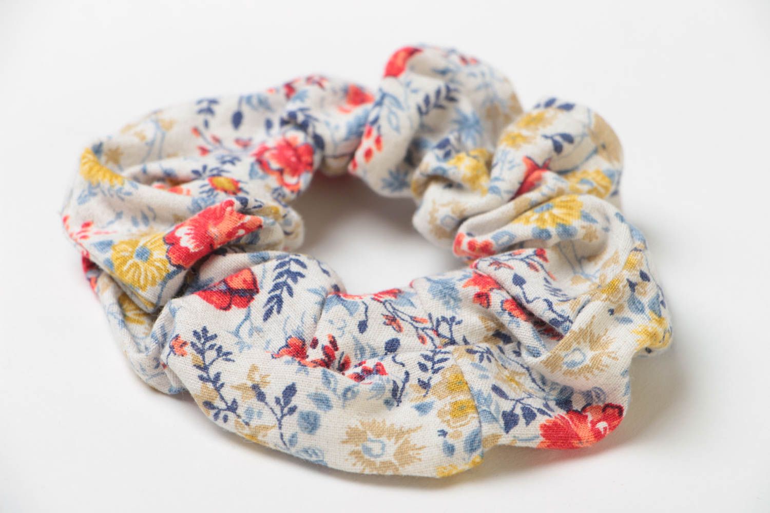 Beautiful light handmade cotton fabric scrunchy with floral print photo 3