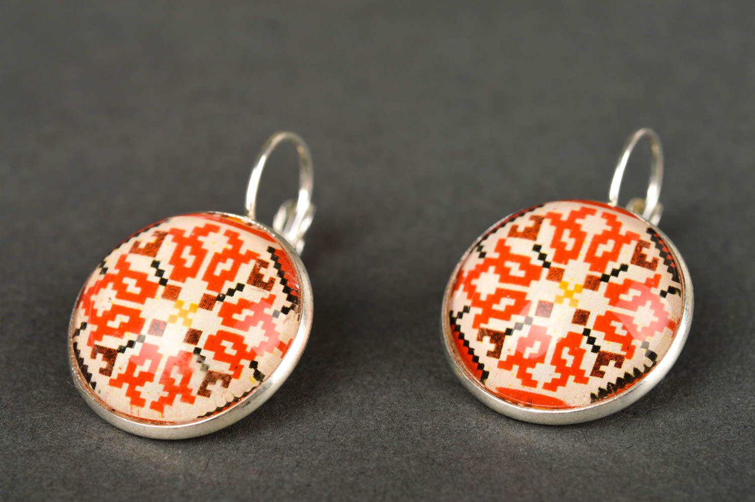 Handmade cabochon earrings round-shaped earrings vintage earrings with charms photo 2