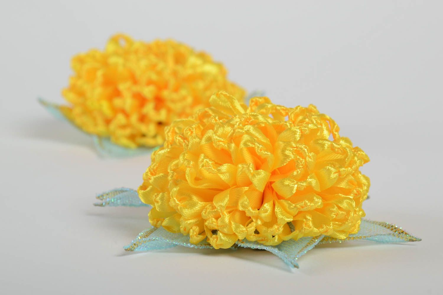 Stylish homemade textile barrettes flower hair clips flowers in hair 2 pieces photo 4