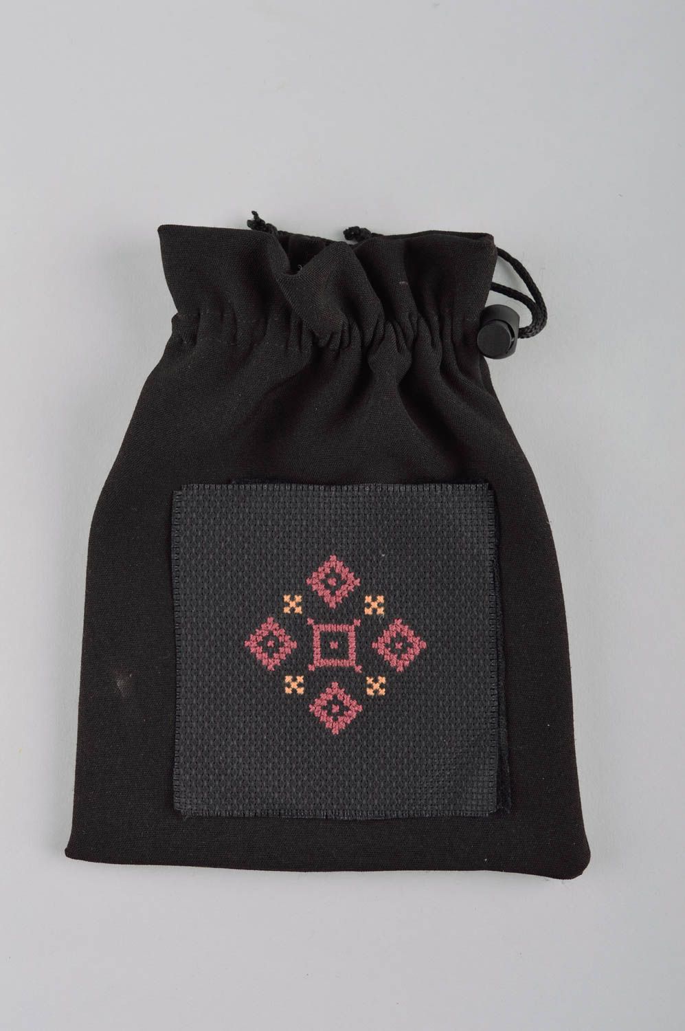 Женский кошелек мешочек для монет ручной работы черный кошелек из ткани вышитый фото 5