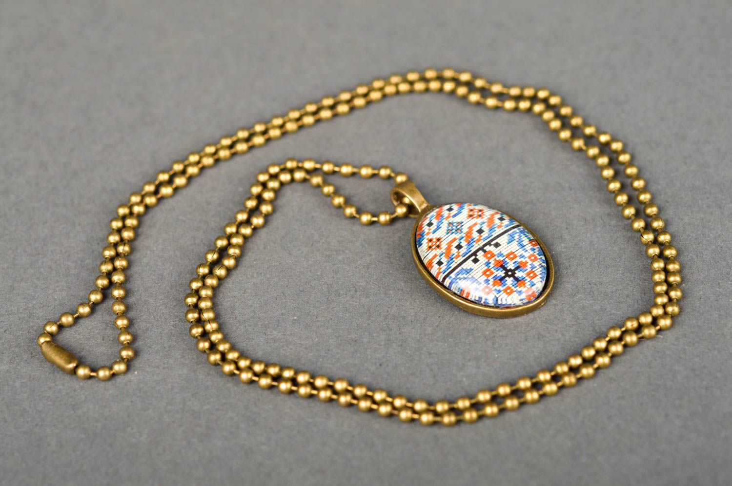 Handmade female pendant stylish metal pendant designer jewelry in ethnic style photo 2