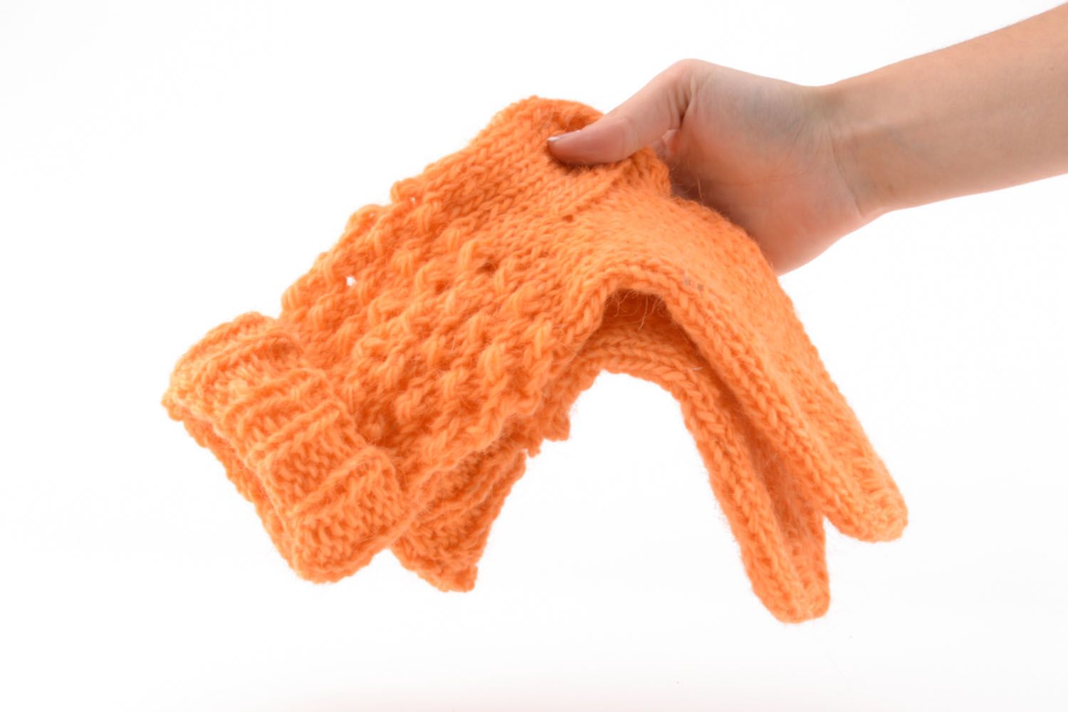 Calcetines de lana tejidos a mano anaranjados	 foto 2
