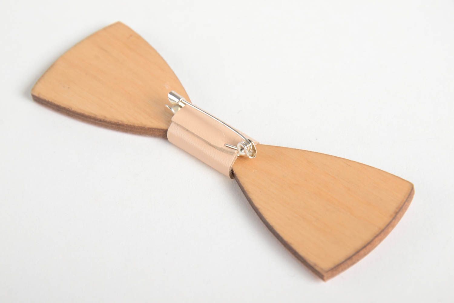 Handmade brooch pin bow brooch wooden accessories designer jewelry for women photo 3