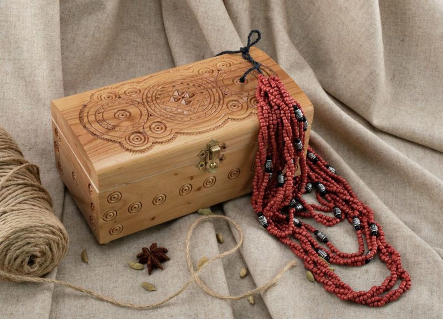 Wooden box for jewelries photo 1