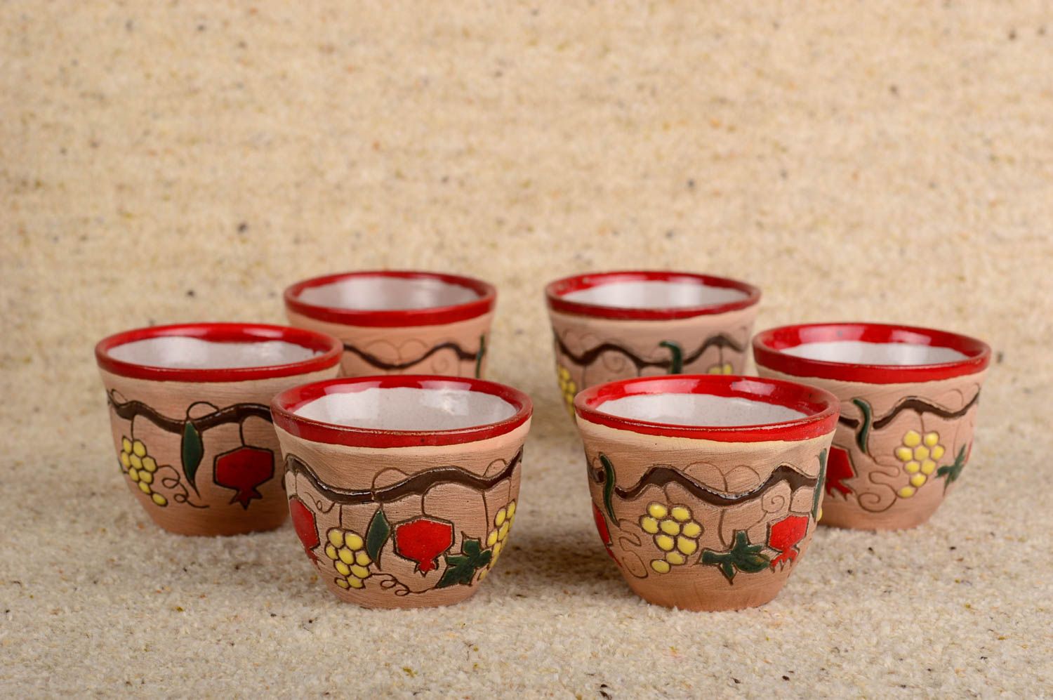 Set of 6 six clay wine cups with grapes' pattern photo 1