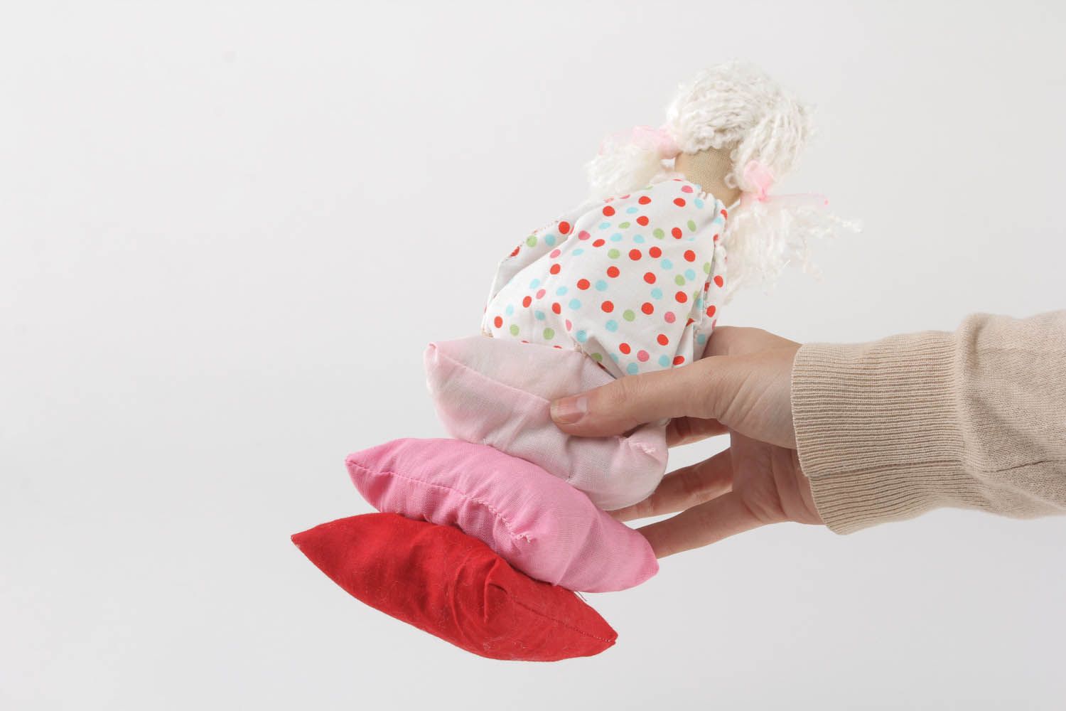 Мягкая игрушка текстильная Принцесса на горошине фото 5
