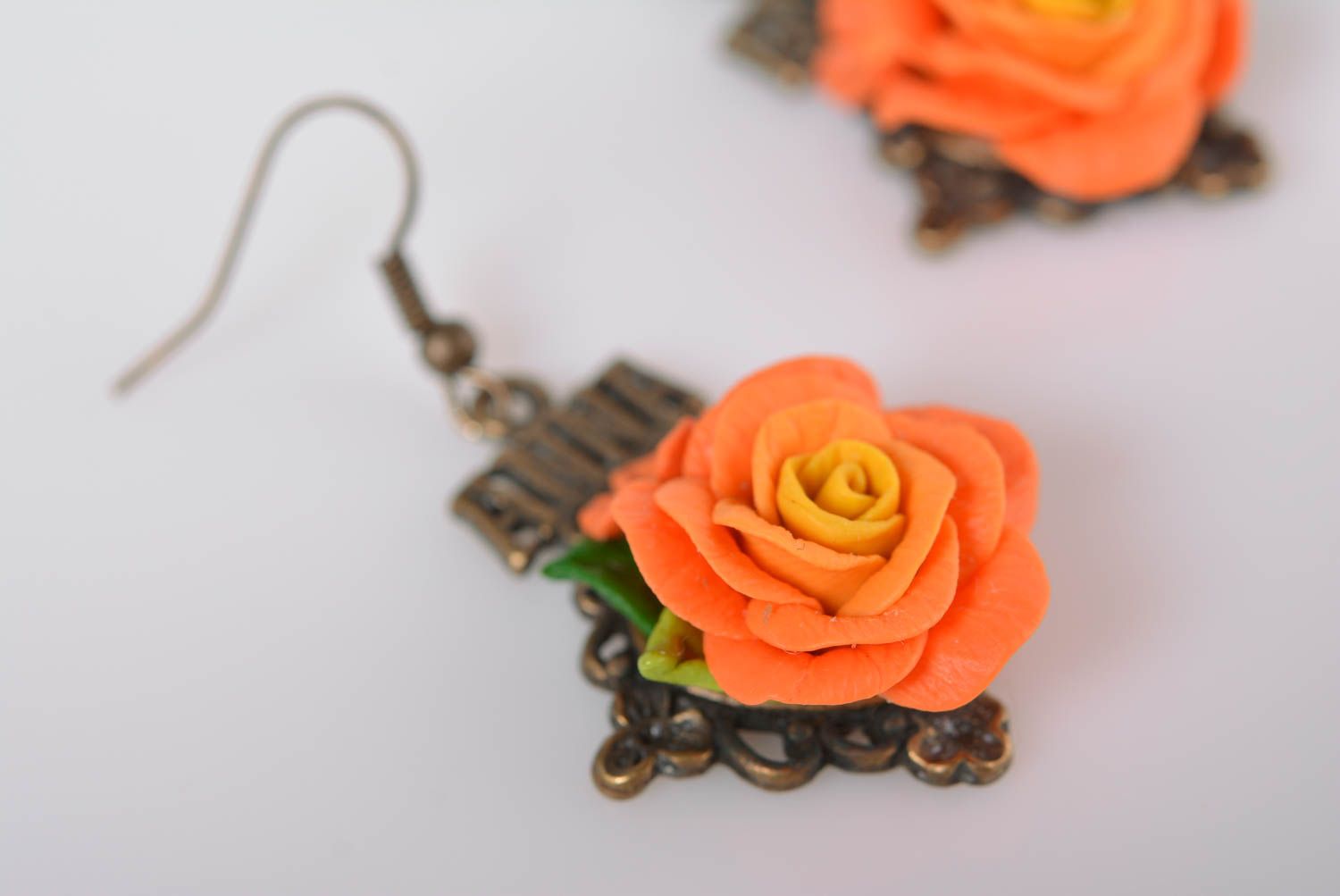 Orange Blumen Ohrringe greller Designer Schmuck Accessoire für Frauen Anna foto 4