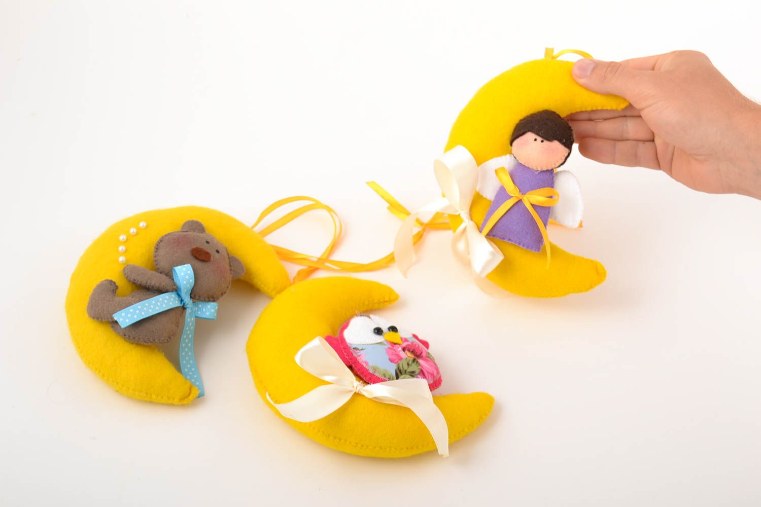 Игрушки для детей ручной работы подвески на кроватку детские игрушки 3 штуки фото 5