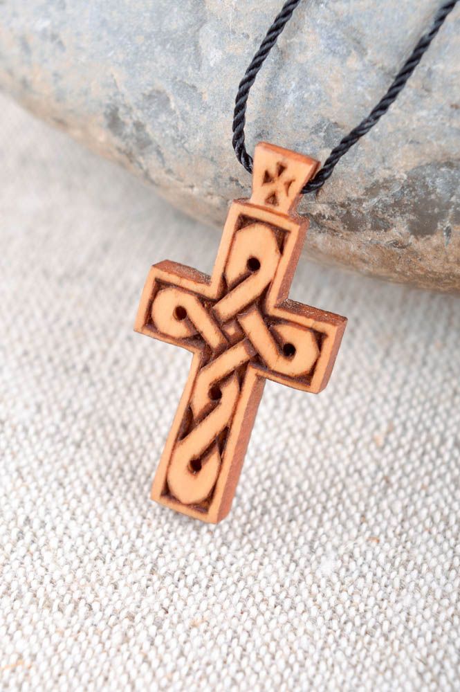 Handmade Kreuz Anhänger originell Designer Schmuck Kreuz aus Holz beige foto 5
