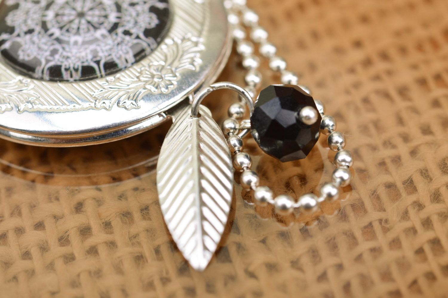 Handmade designer metal locket pendant for photo on long chain with bead  photo 4