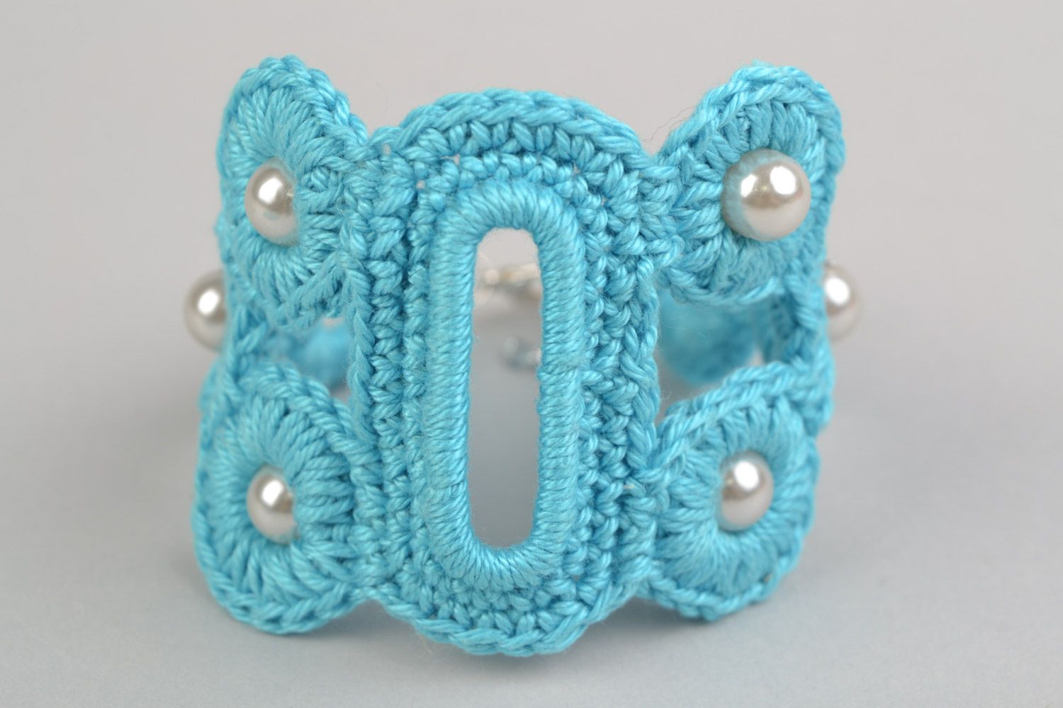 Boucles d'oreilles et bracelet textiles fils de coton bleu ciel faits main photo 3