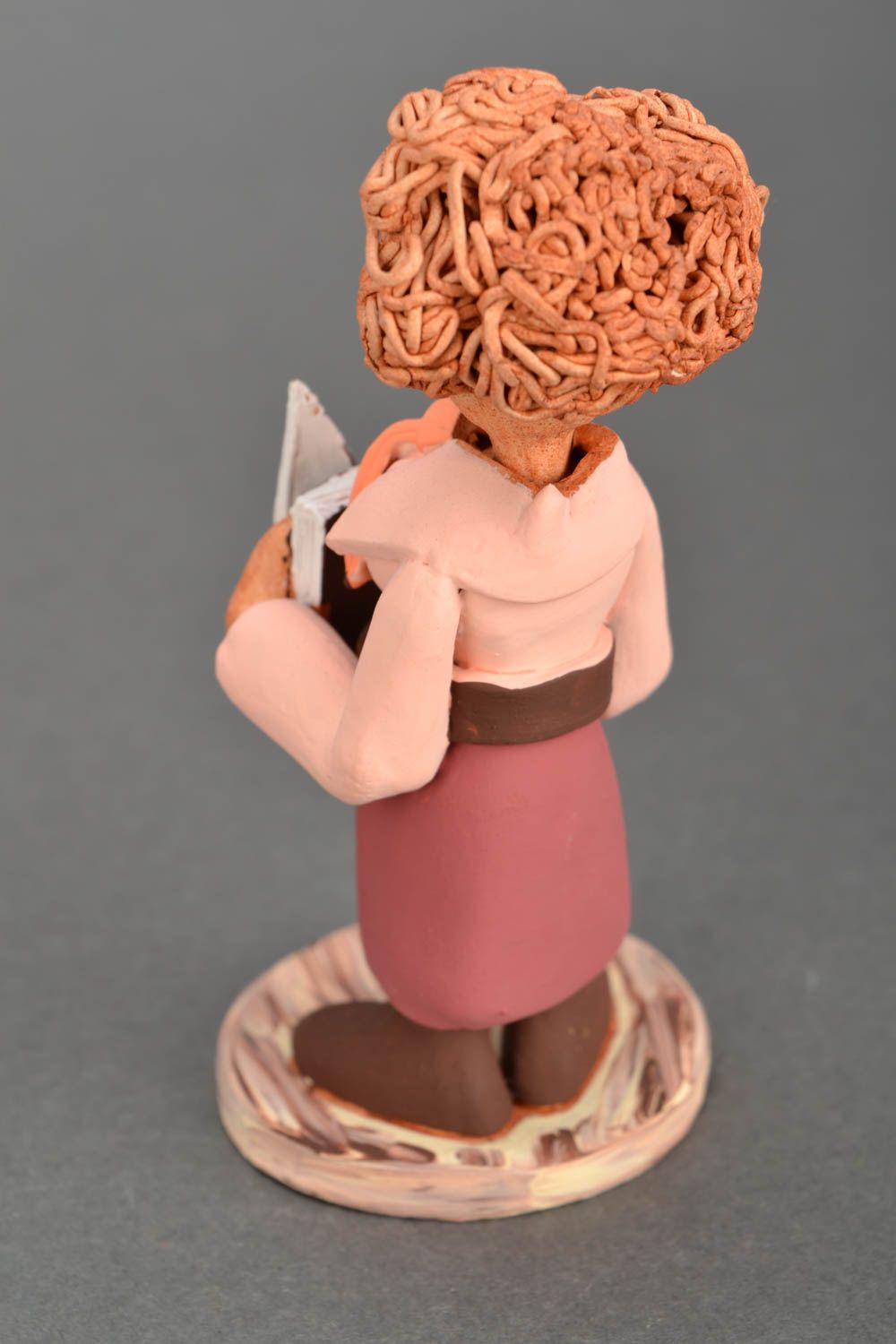 Statuina in ceramica fatta a mano figurina divertente souvenir di argilla foto 5