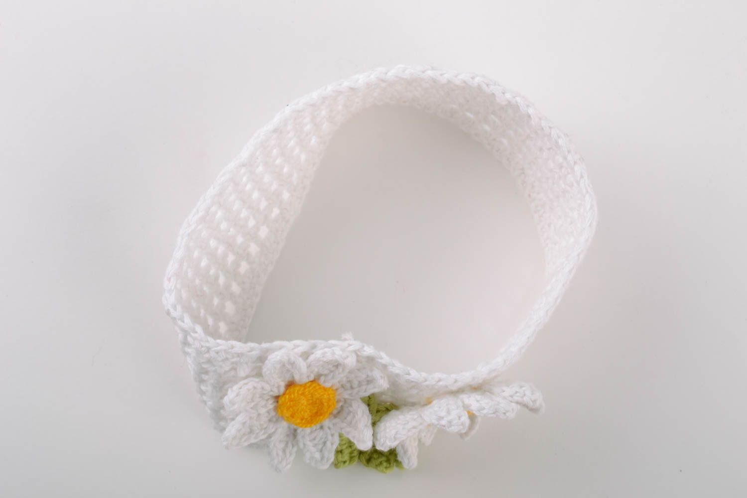 Handmade lacy white headband crocheted of cotton threads with chamomile for baby photo 5
