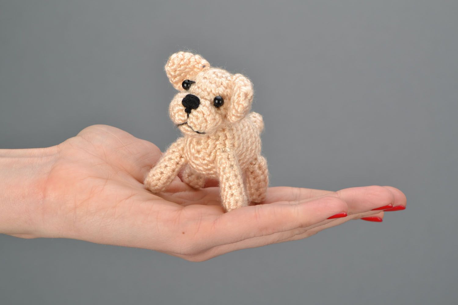 Brinquedo de malha feito à mão Buldogue cachorrinho foto 2