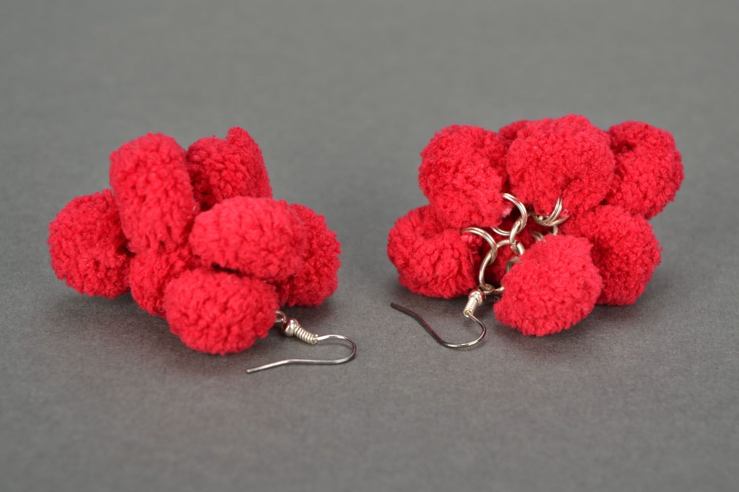 Boucles d'oreilles tricotées faites main Cérises photo 4