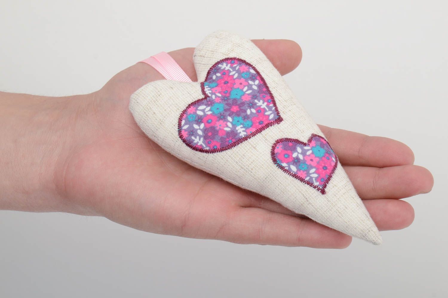Handmade fabric interior pendant heart sewn of natural fabrics and equipped with pink ribbon photo 5