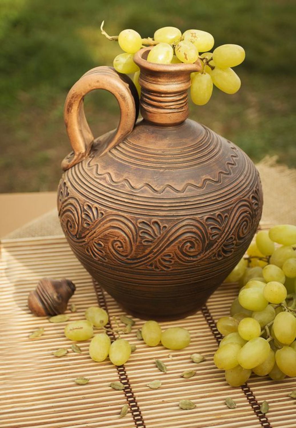 Ceramic wine carafe 30 oz hand-carved ornament pottery 2,8 lb photo 1