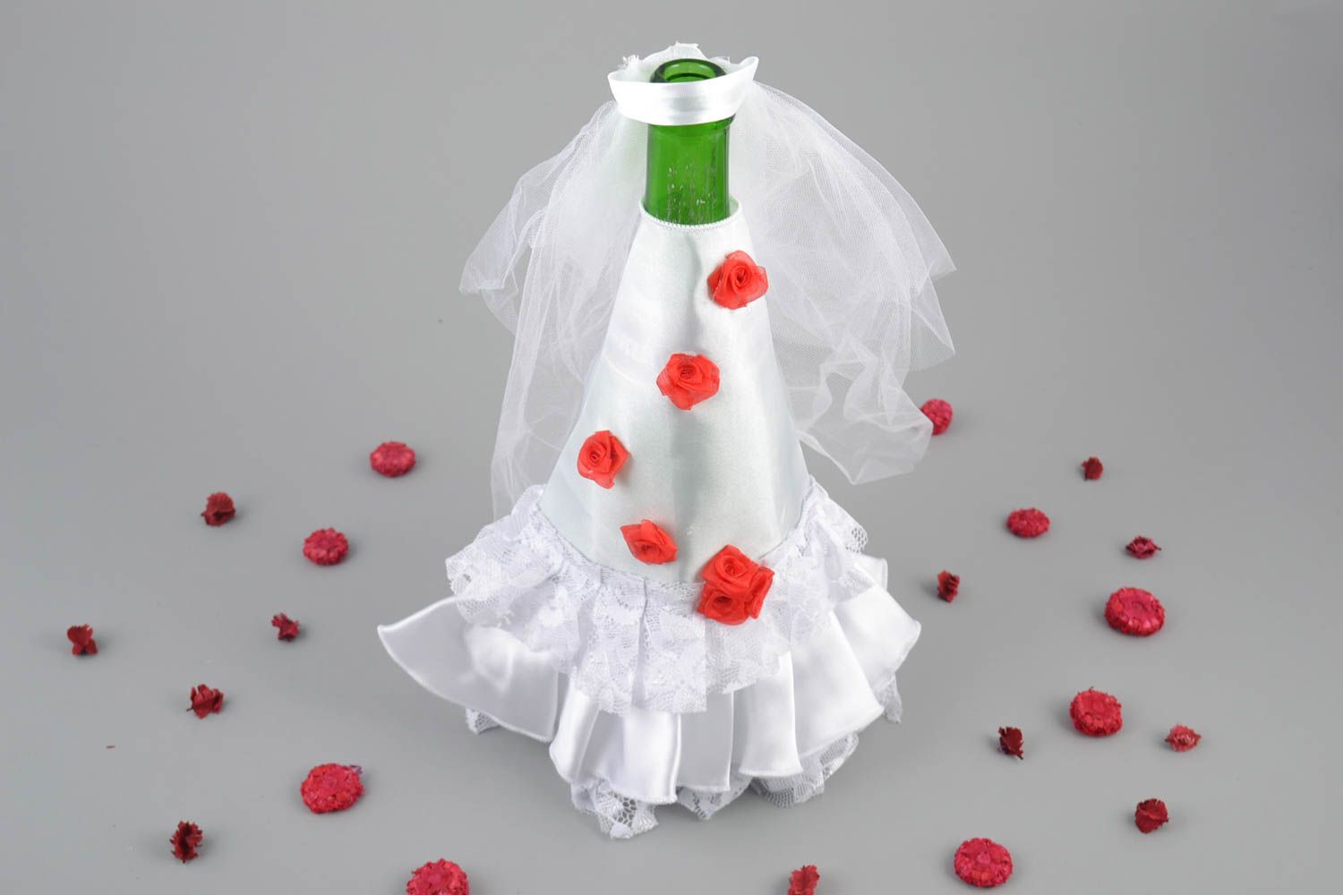 Wedding clothes for champagne bottle bride's dress with veil made of satin photo 1