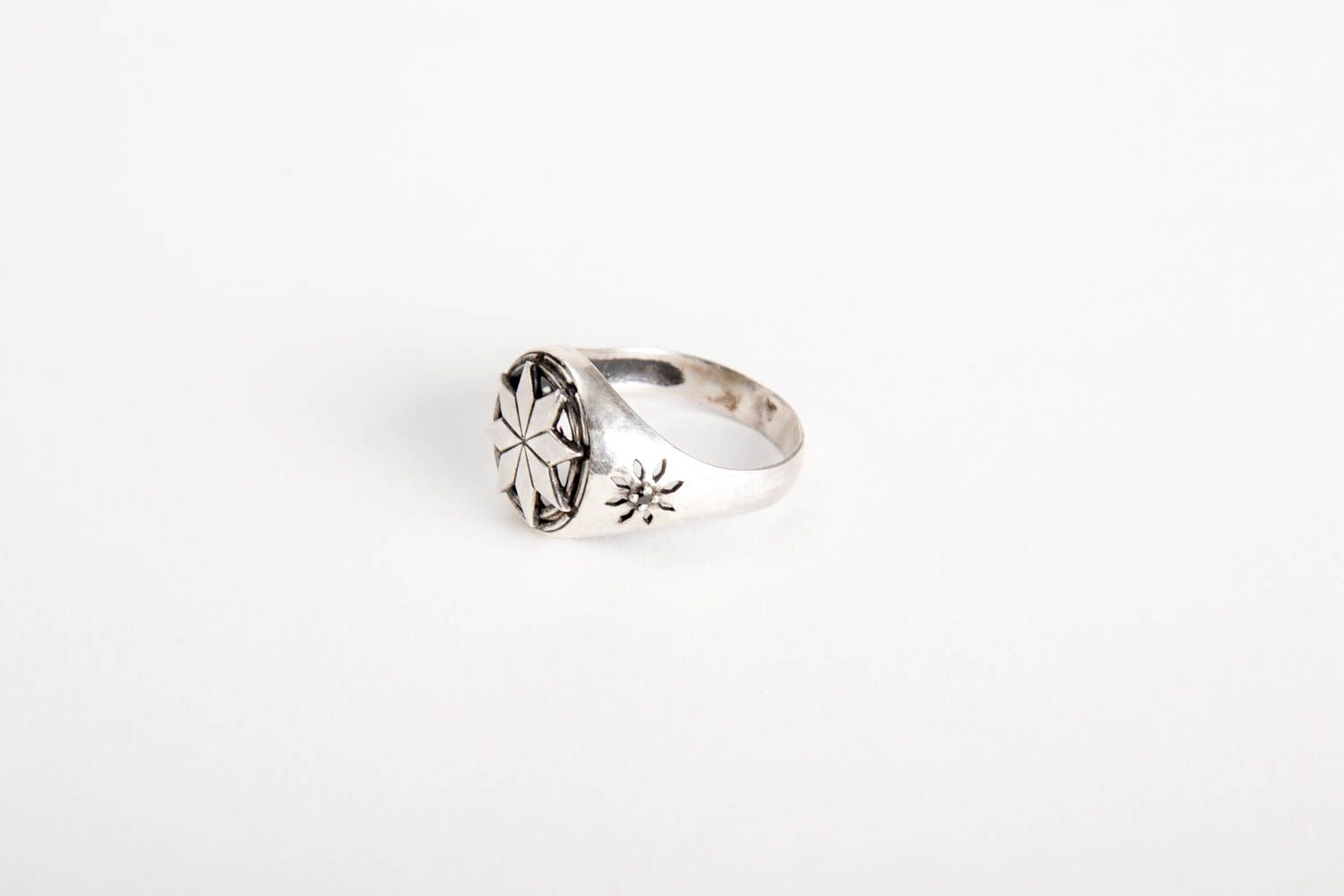 Украшение ручной работы мужское серебряное кольцо дизайнерское украшение фото 2