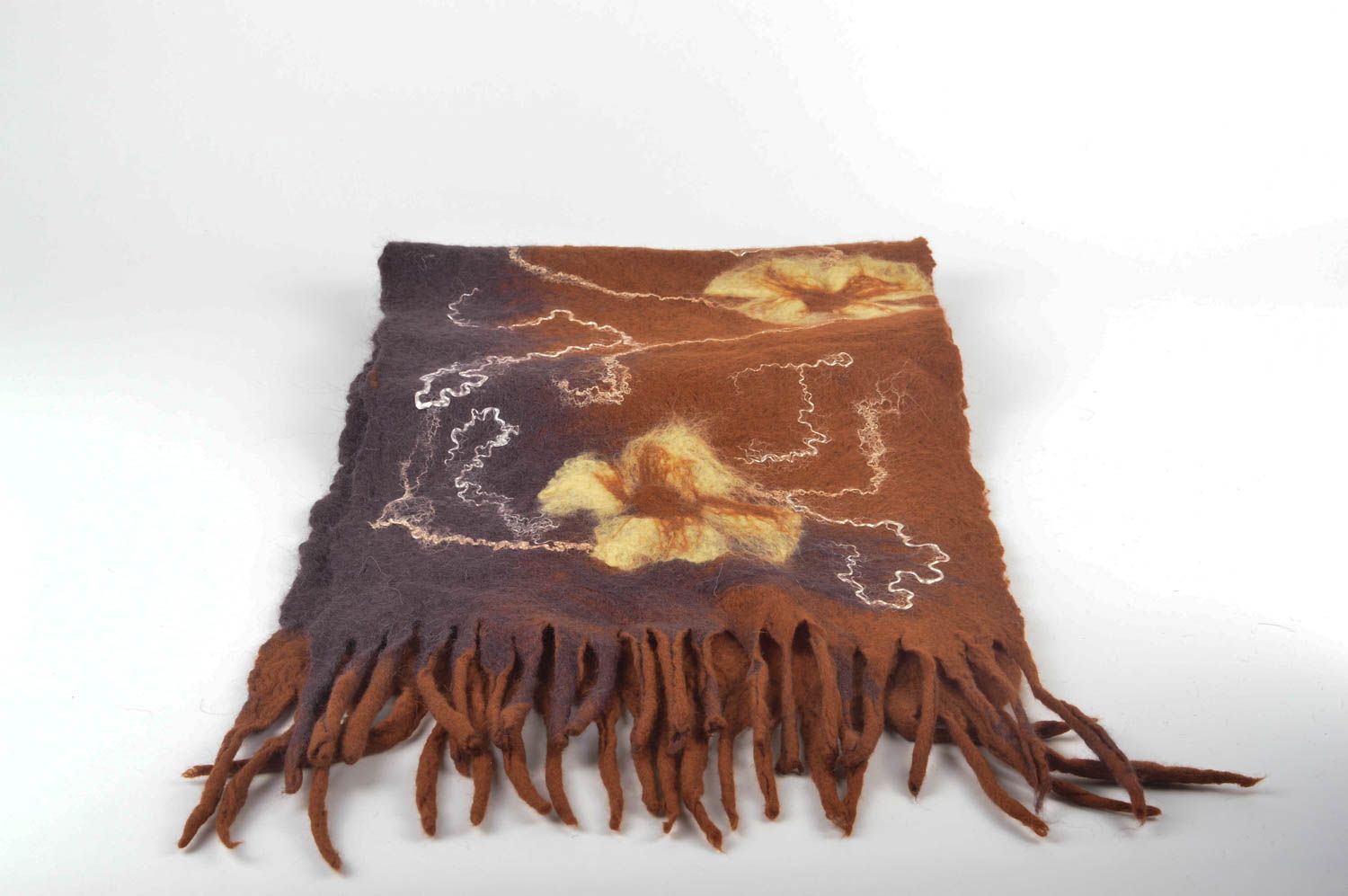 Женский шарф ручной работы шарф из шерсти коричневый теплый валяный шарф фото 3