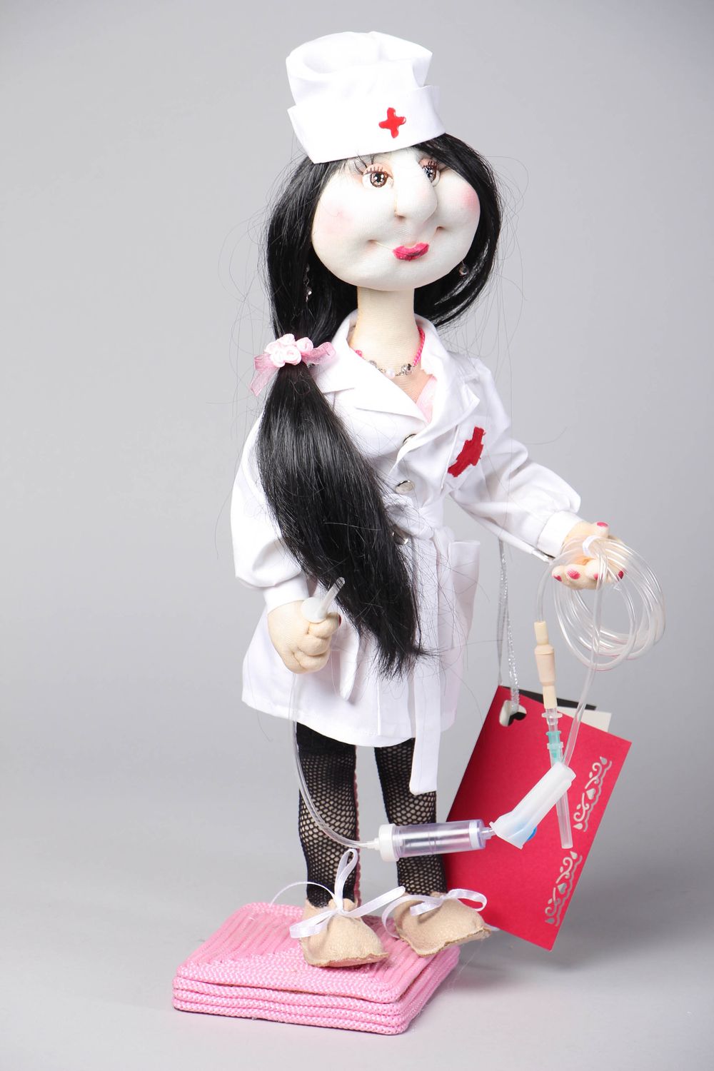 Авторская кукла на подставке Доктор фото 1