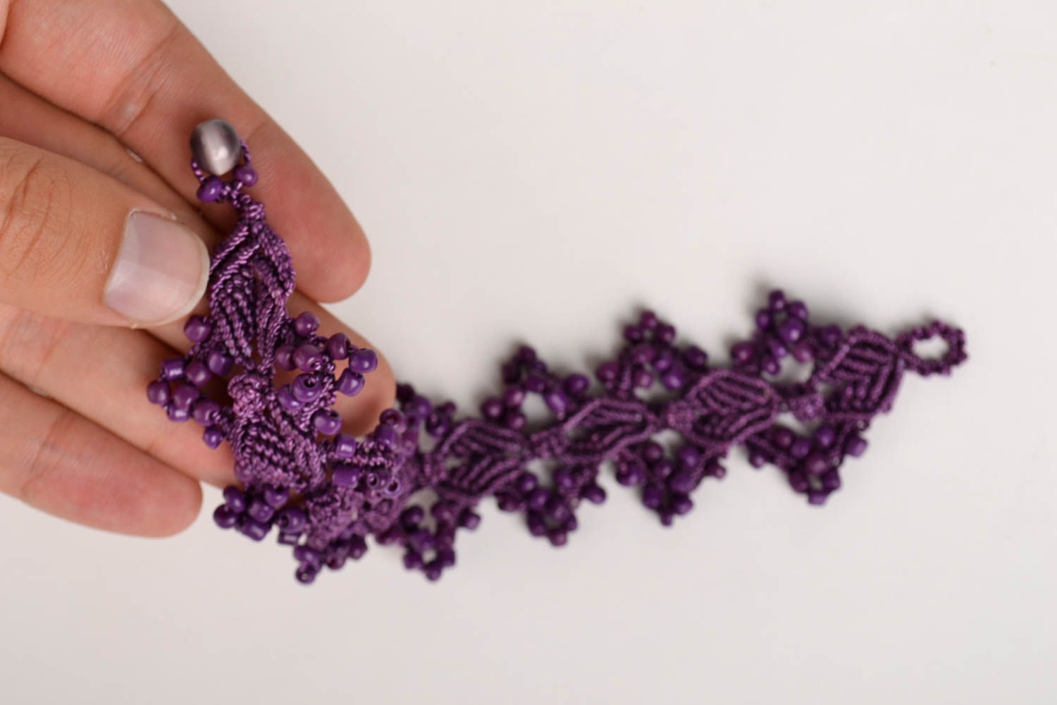 Браслет из бисера украшение ручной работы сливовый плетеный браслет с бисером фото 5