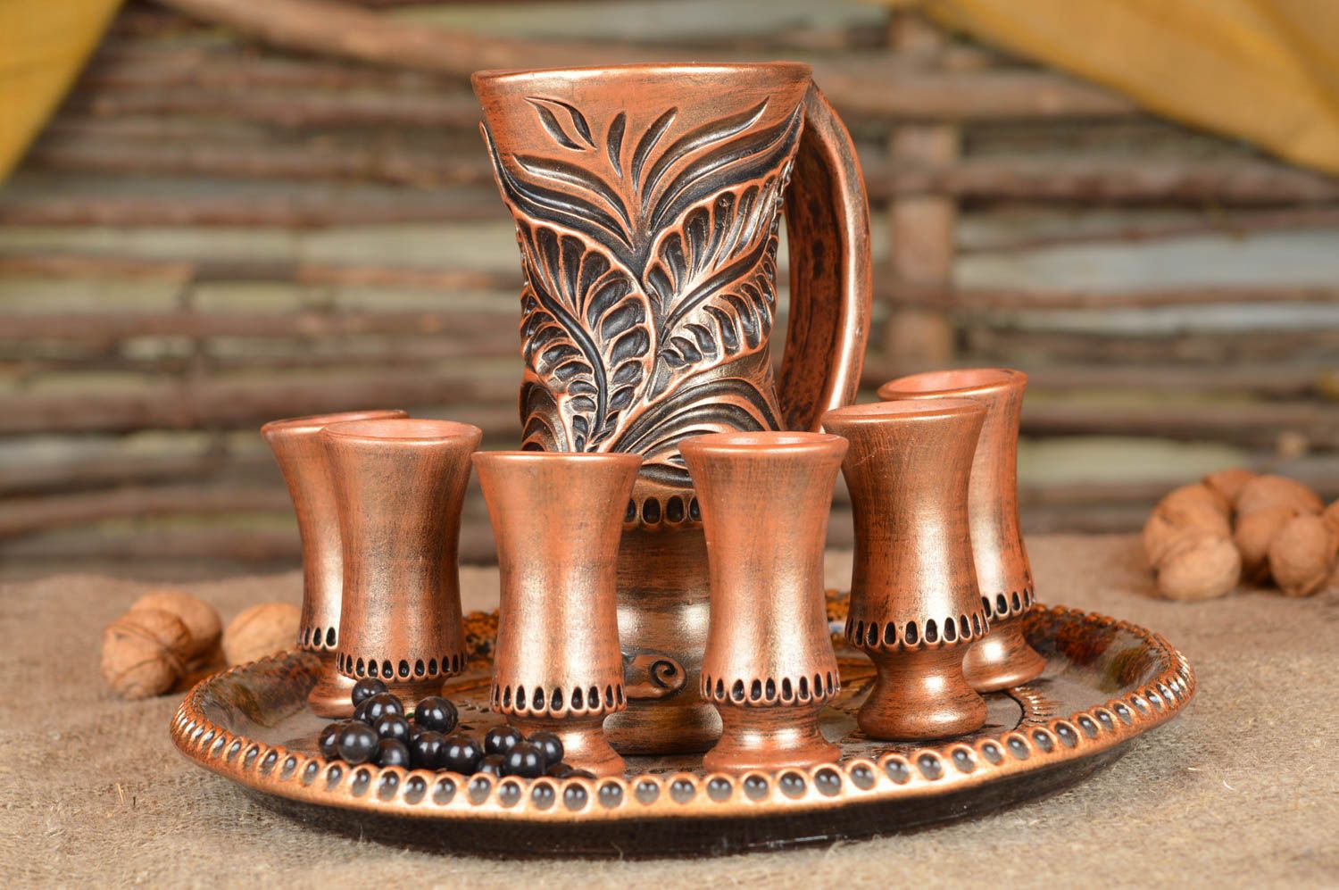 Conjunto de cerámica artesanal jarro de arcilla de 1 l y 6 copas originales   foto 1