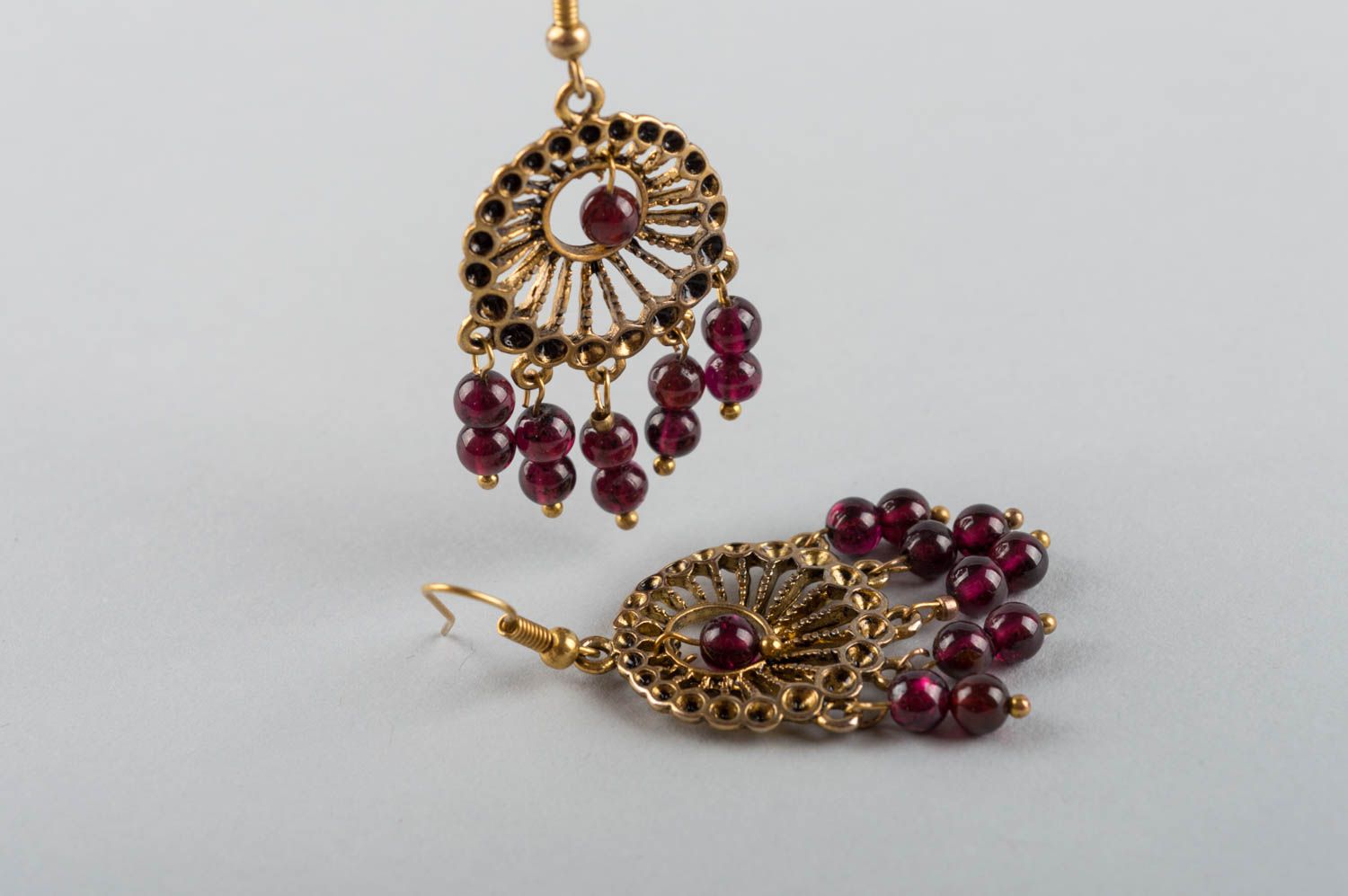 Unusual beautiful handmade metal earrings with natural garnet stone beads photo 5