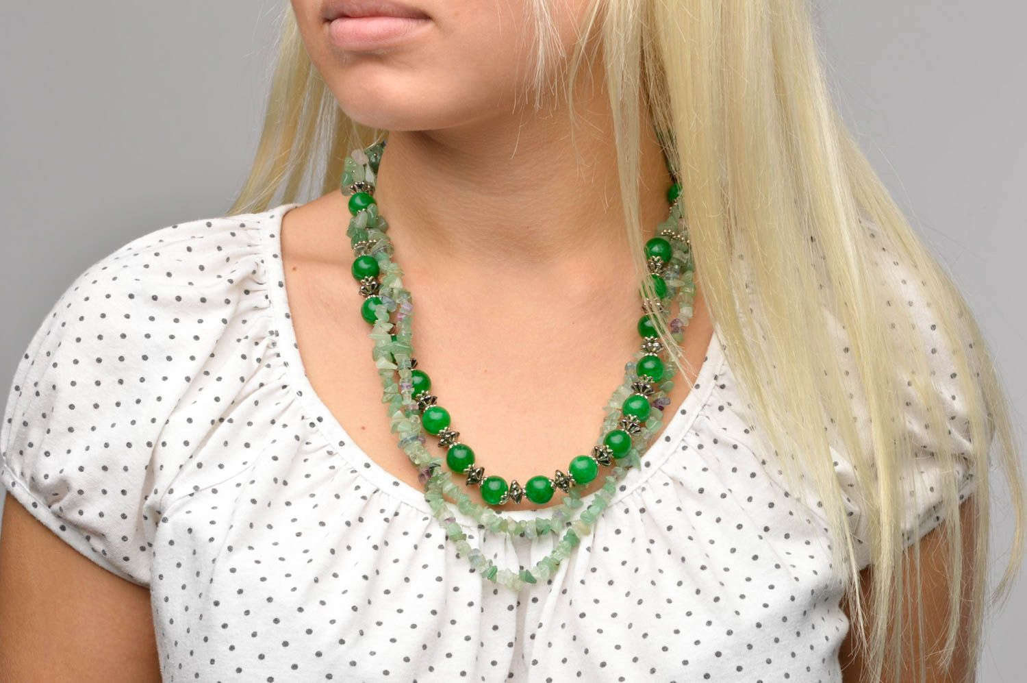 Collana di pietre naturali fatta a mano originale di moda bigiotteria verde foto 3