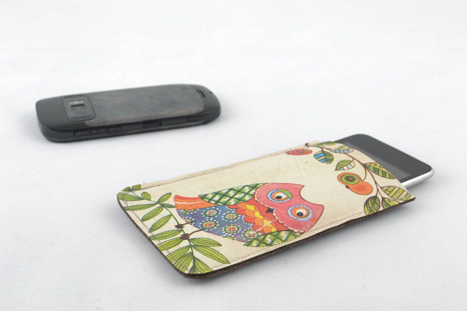 Decoupage leather phone case photo 5