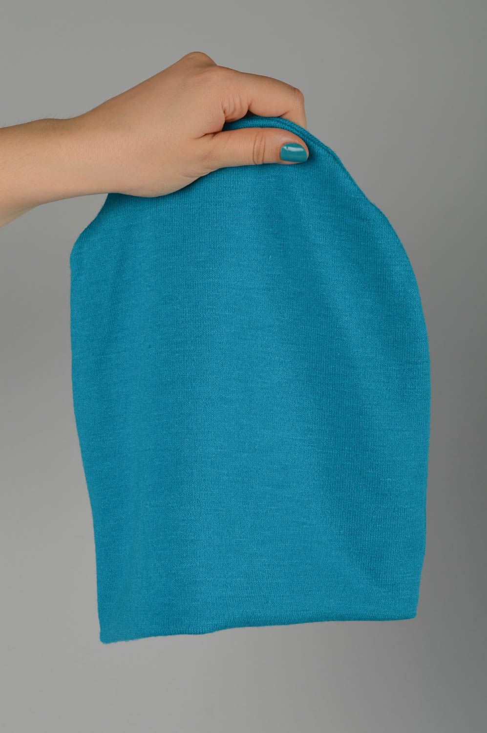 Bonnet laine fait main Chapeau hiver Vêtement femme bleu clair design tissu photo 2