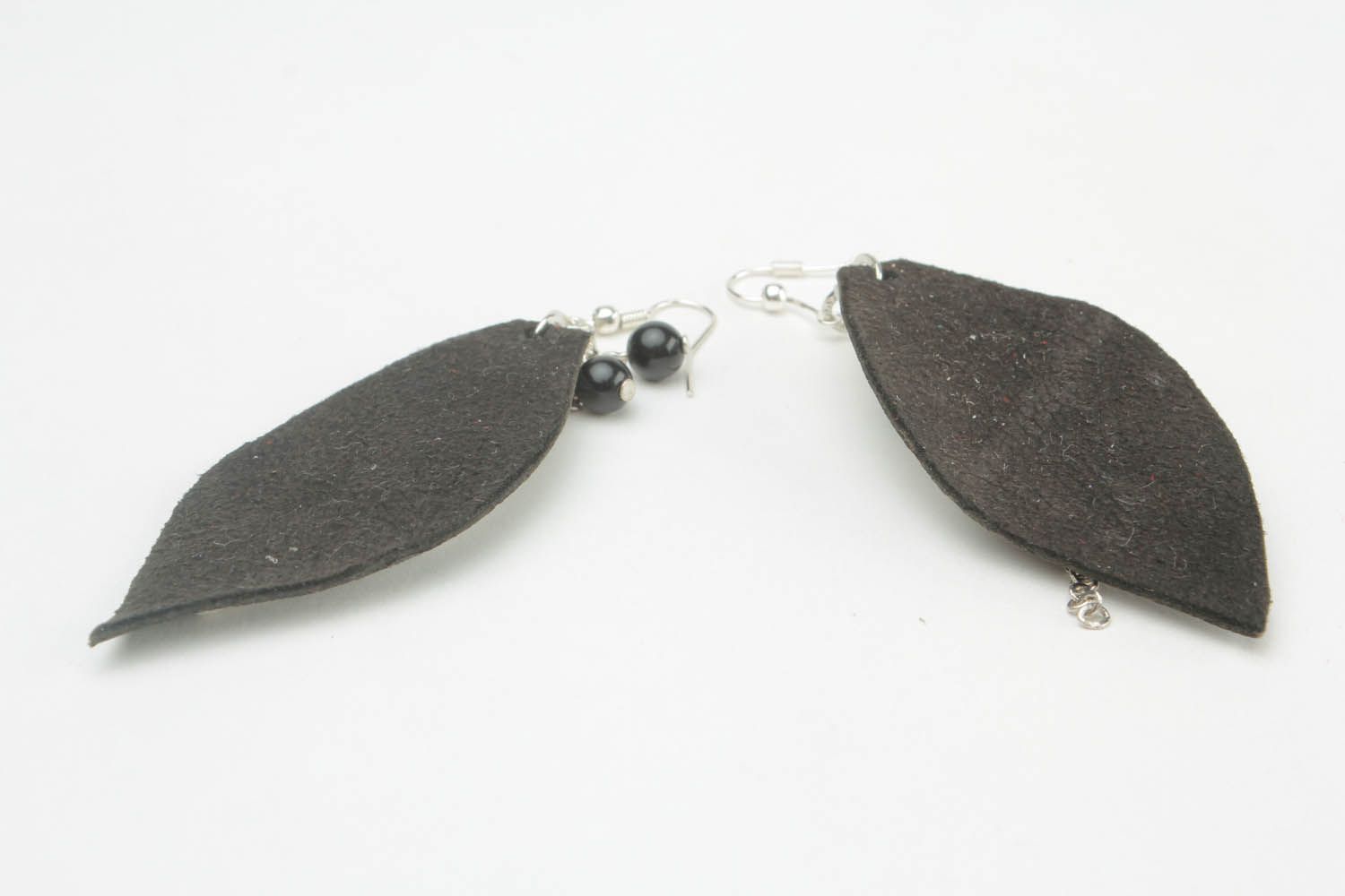 Natural leather earrings photo 4