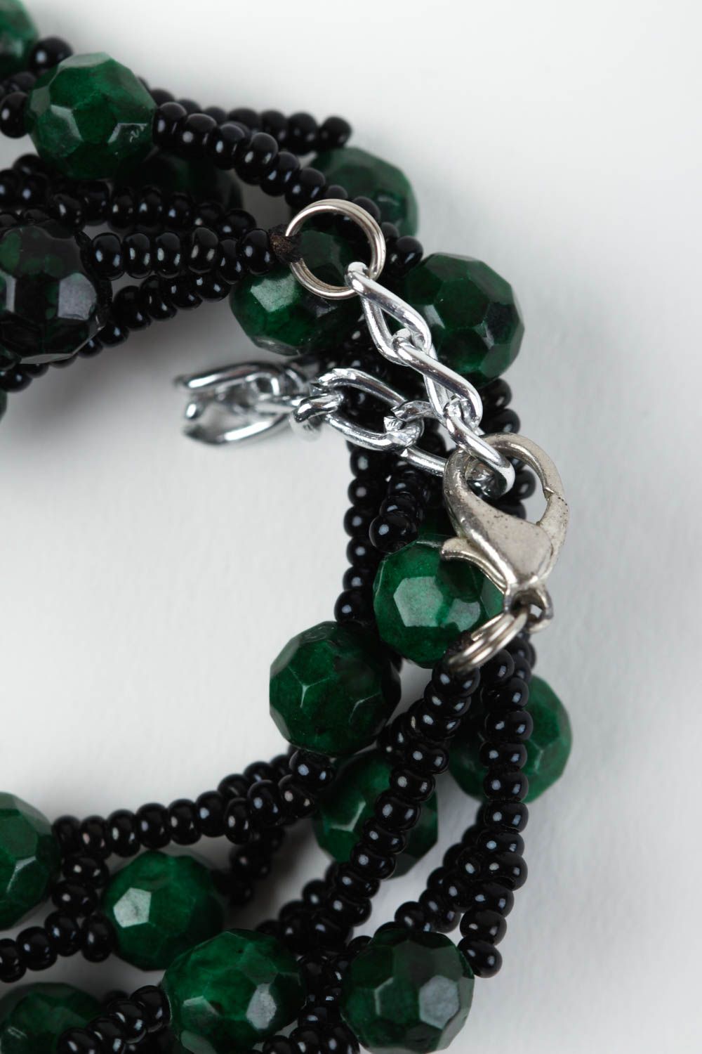 Bracelet perles rocaille Bijou fait main malachite vert noir Accessoire femme photo 4