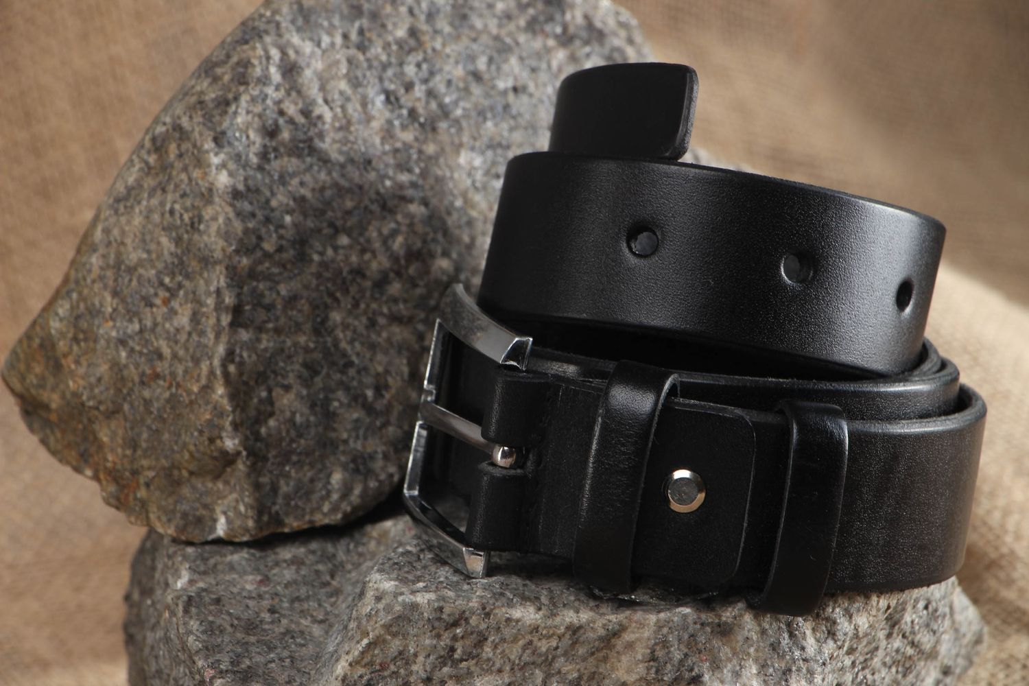 Black leather men's belt photo 5