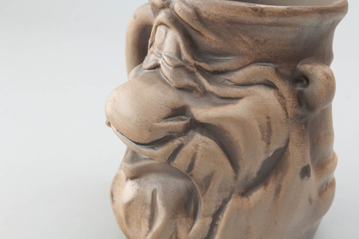Custom ceramic coffee cup in the shape of old man face with handle in light-brown color 1 lb photo 3
