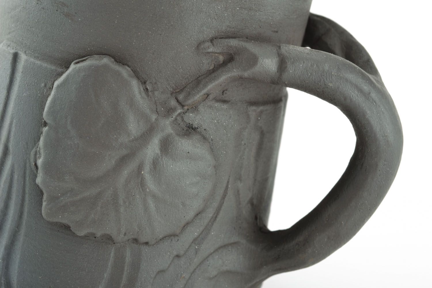 Clay mug with lid photo 2