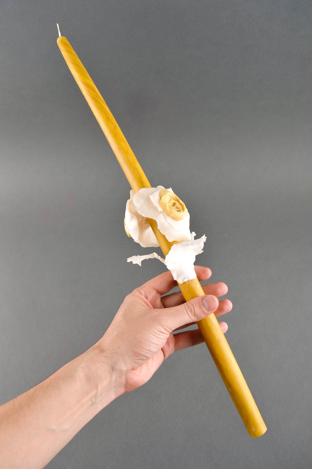 Свеча ручной работы с цветами розы необычная свеча длинная восковая свеча фото 3