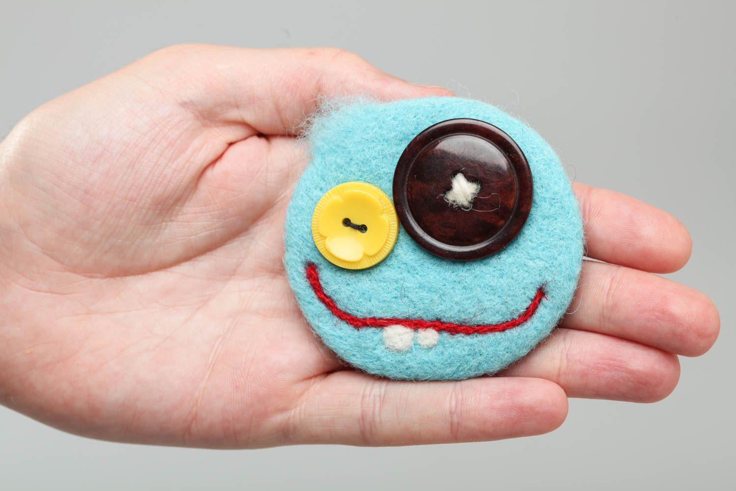 Brooch wool felting technique blue funny smiley with buttons handmade accessory photo 5