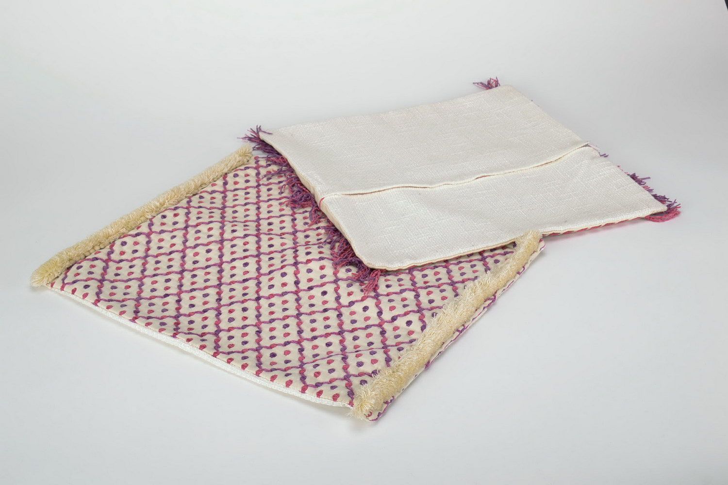Set of two handmade pillowcases photo 4