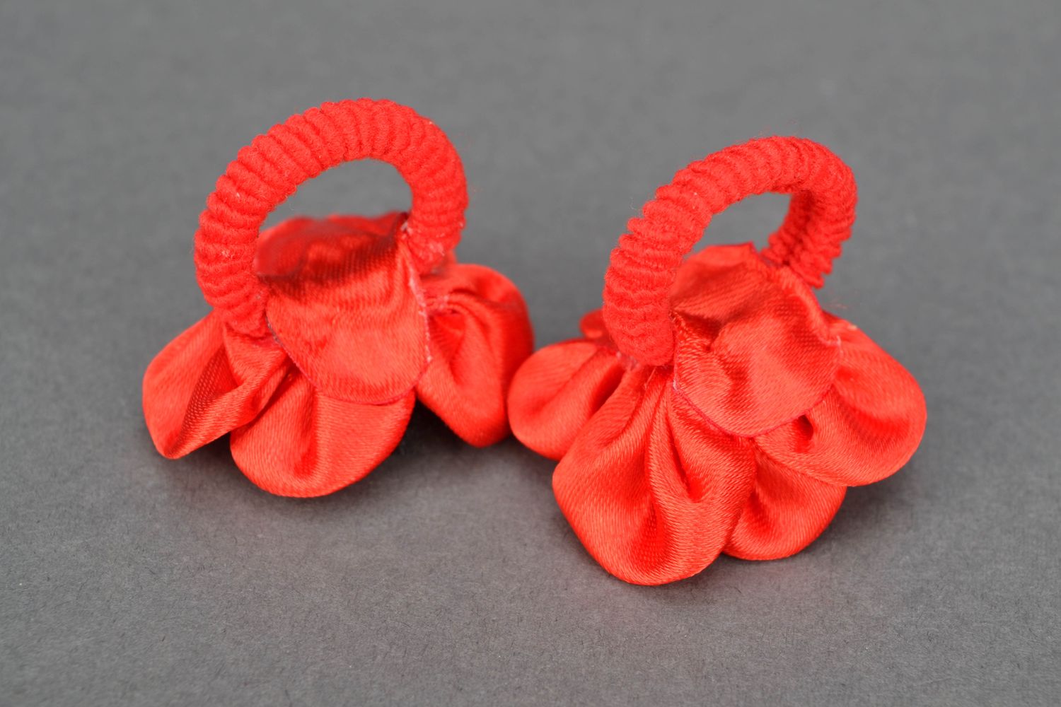 Hair ties with flowers photo 4