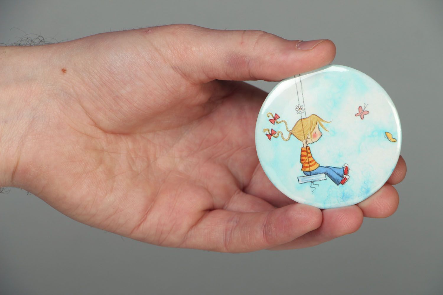 Small pocket mirror with author's print photo 3