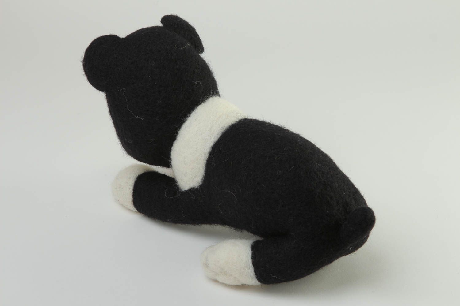 Handmade Spielsachen für Kinder Öko Kinderspielzeug Plüsch Hund schwarz weiß foto 4