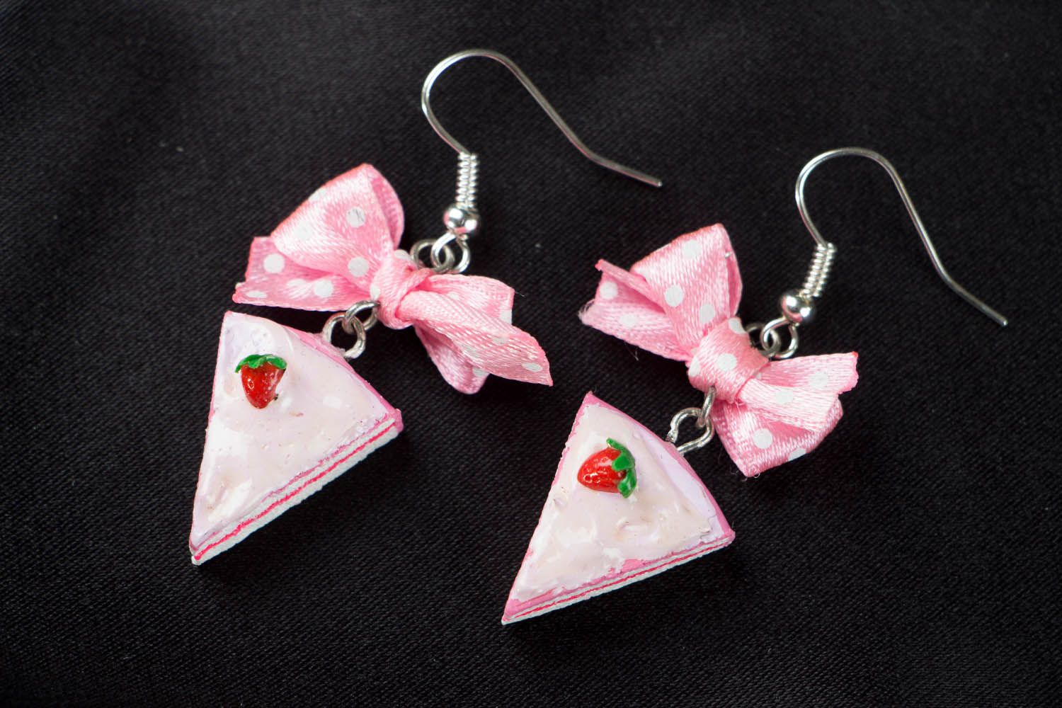 Unusual earrings Pink Dream of a Sweet Tooth photo 1